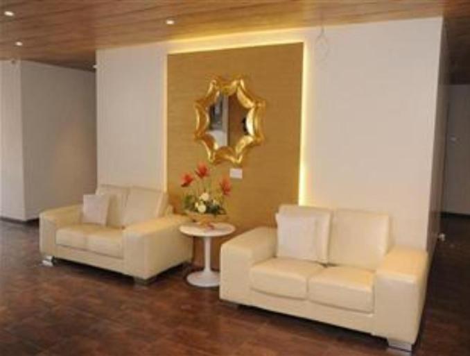 Royal Inn Ankleshwar Extérieur photo